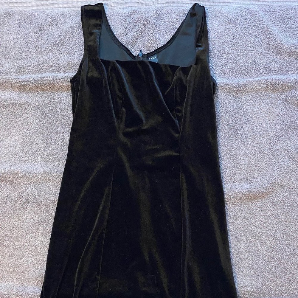 SHEIN Velvet Slit Dress